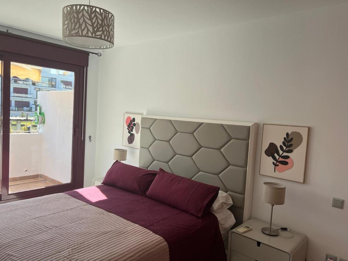 Modern In A Magnificent Mountain Apartamento